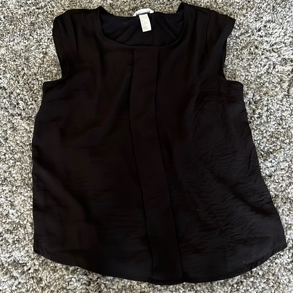 Women H&M blouse, size medium, color black